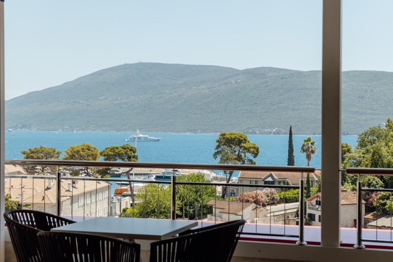 Hotel Centar Novi Herceg Novi Exterior foto
