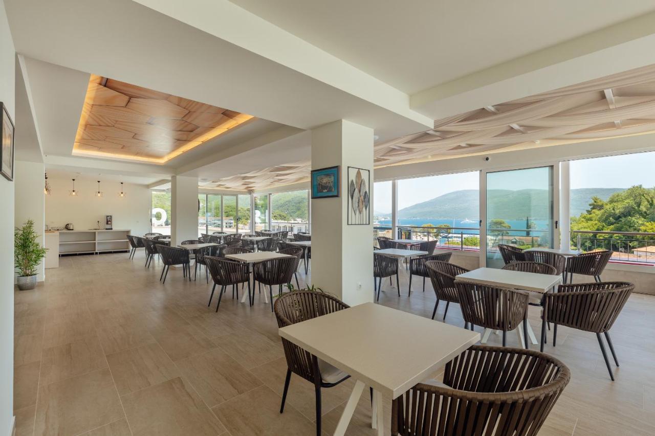 Hotel Centar Novi Herceg Novi Exterior foto