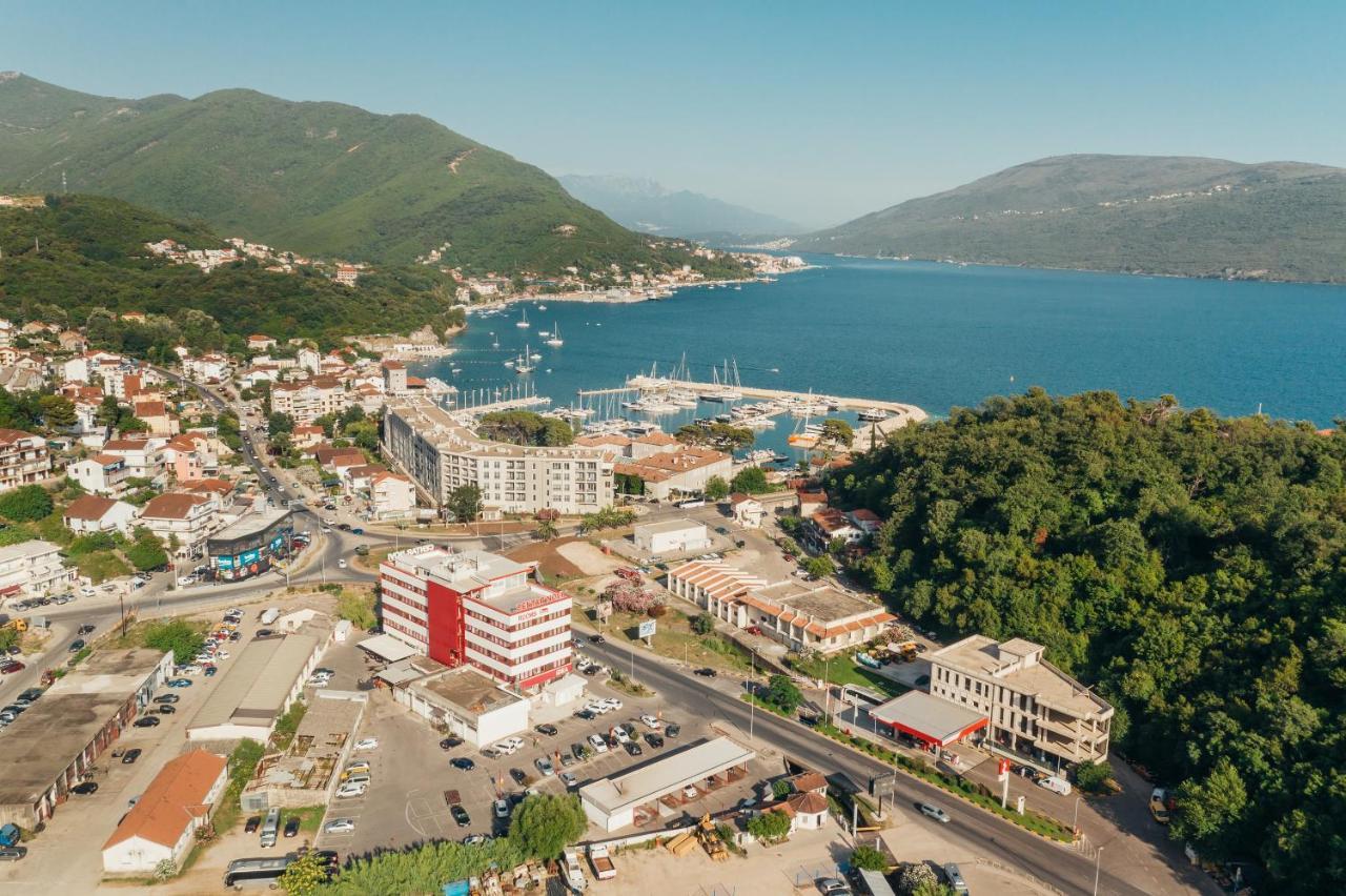 Hotel Centar Novi Herceg Novi Exterior foto