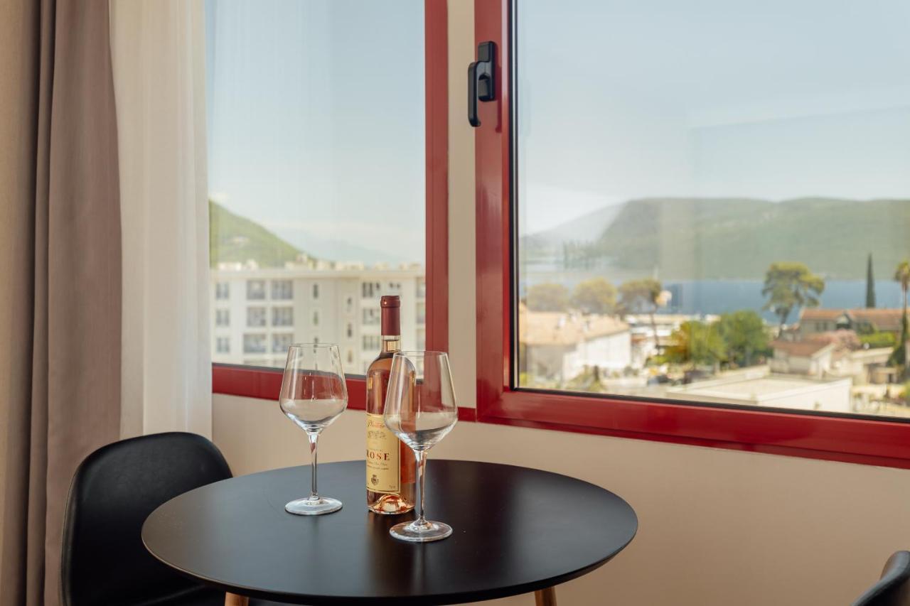 Hotel Centar Novi Herceg Novi Exterior foto